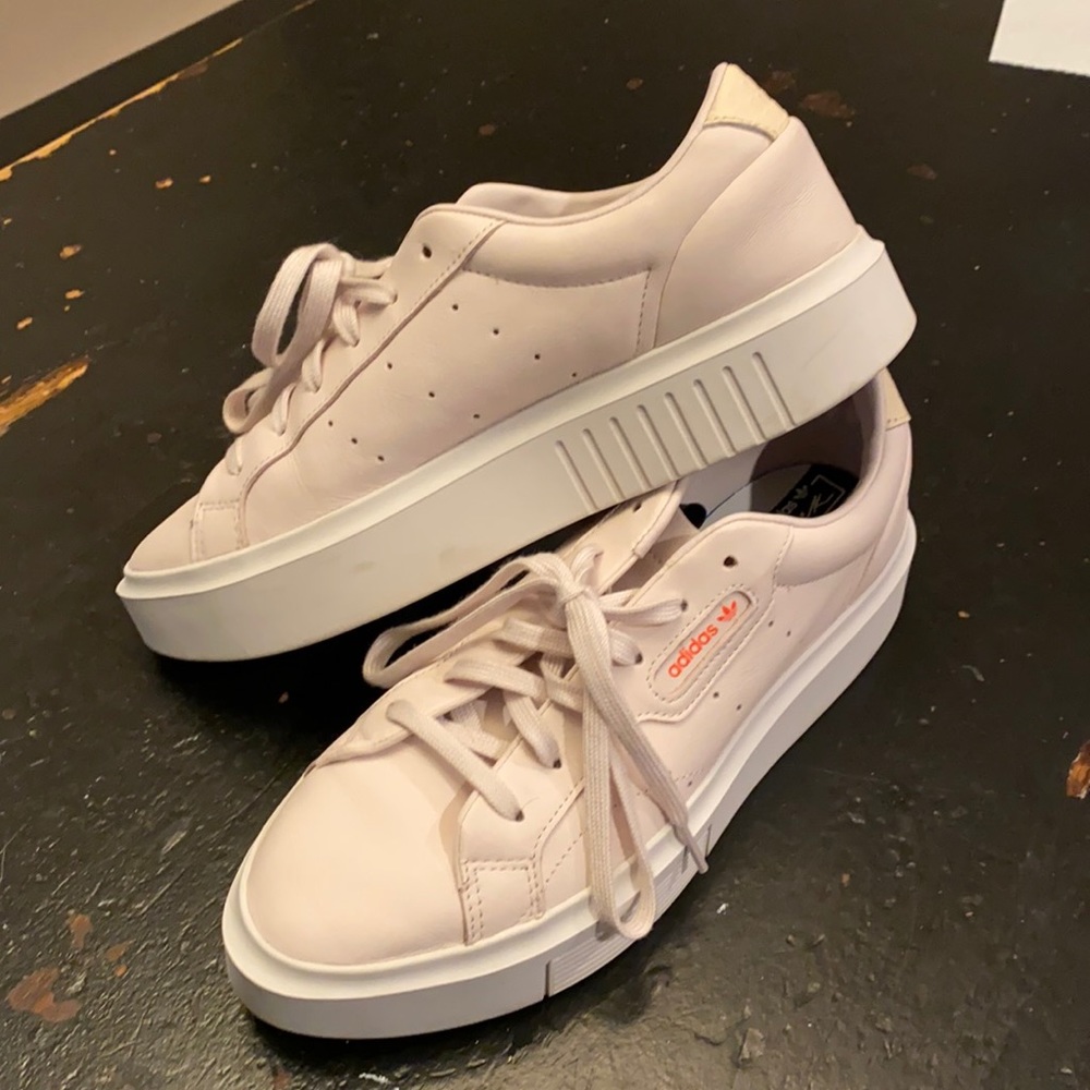Women’s Adidas shoes